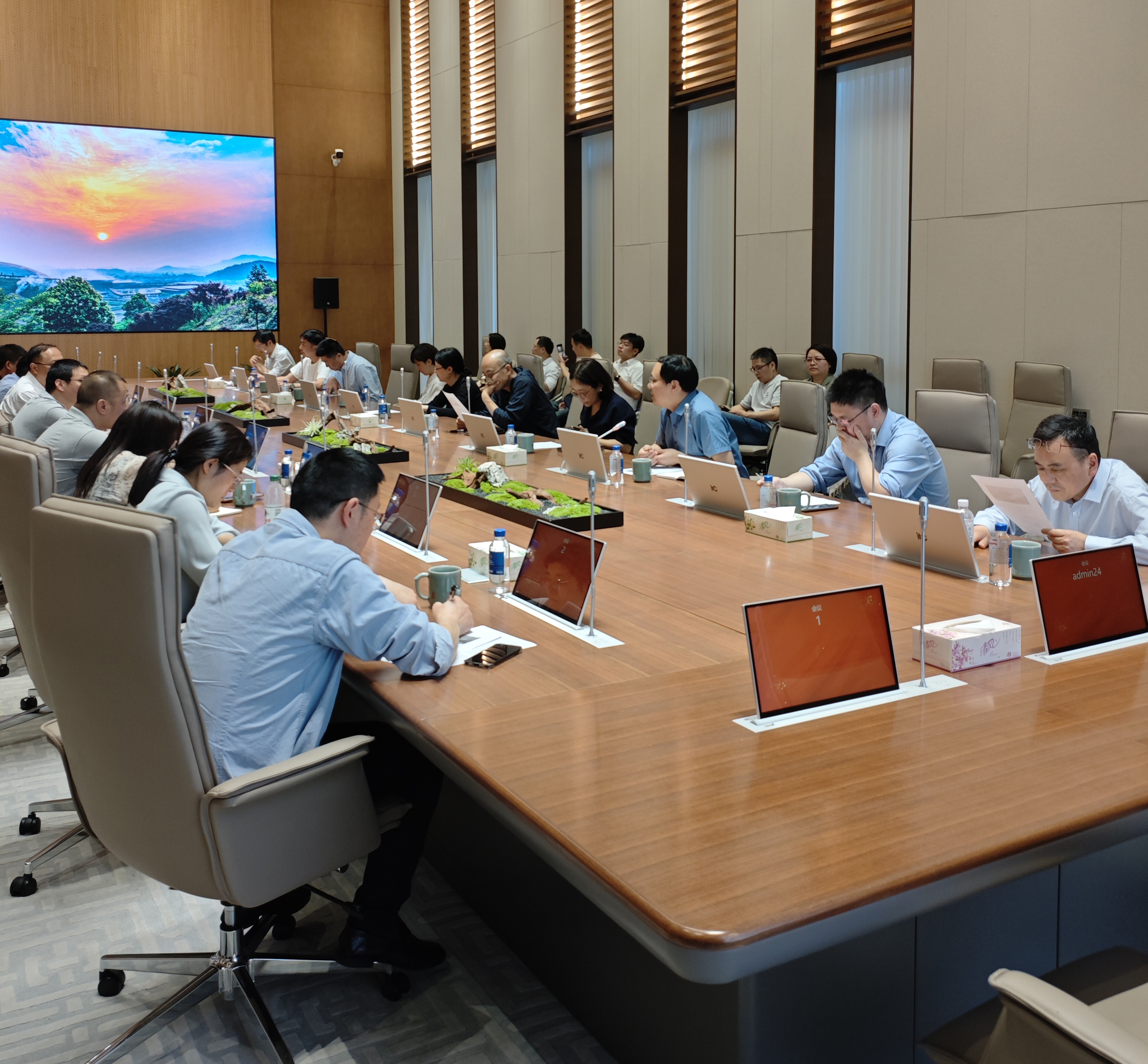 微信图片_20250427101827.jpg 微信图片_20250427101827.jpg